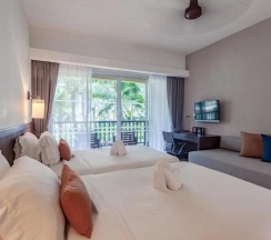 Номер Deluxe с видом на море в Southsea Khaolak Beach Resort