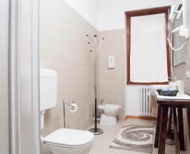 Двухместный номер Standard двуспальная кровать в CityWalls Guest House Bergamo