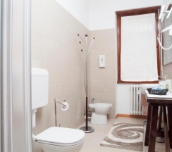 Трёхместный номер Standard в CityWalls Guest House Bergamo