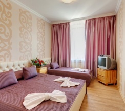Трёхместный номер Comfort в Южно-приморский