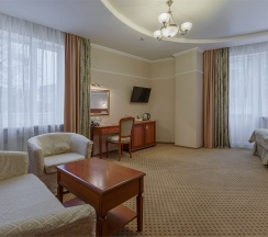 JUNIOR SUITE с балконом в Дегас