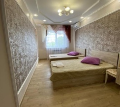 Номер стандарт с 2 односпальными кроватями в My house