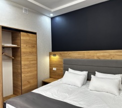 Люкс с панорамным видом на бульвар в Sintem Premium Hotel