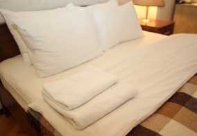 Апартаменты Апартаменты на Москва, ул. Садовая-Триумфальная, д.4/10, под.1, эт 2.,  кв.5 в Москве