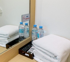 Двухместный номер Standard с видом на город двуспальная кровать в The Bedrooms Hostel Pattaya