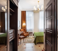 Классик в Родина