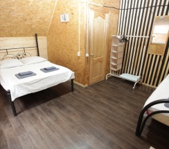 Двухместный номер Мансарда двуспальная кровать в Vida