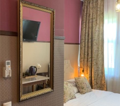 Стандарт улучшенный с двуспальной кроватью в Зеленая вилла