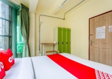 Двухместный номер Standard в OYO 928 Leaf Hostel