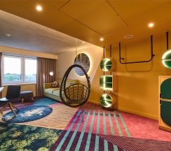 Номер Junior Suite - с двуспальной кроватью в ibis Styles Chelyabinsk