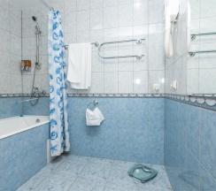 Делюкс в Амакс