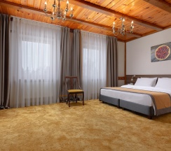 Номер Улучшенный с общей кроватью корпус "Усадьба" в Горячие ключи