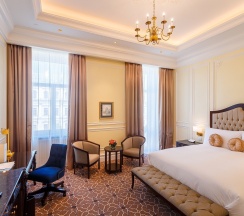 Полулюкс с видом  на город в Lotte hotel St.Petersburg