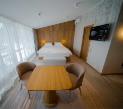 DELUXE в Горицы Hotel&Resort