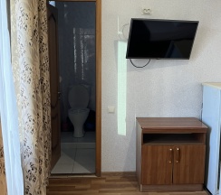 Двухкомнатный пятиместный с балконом в ЭльМар