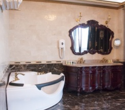 Президентский Люкс в Artis plaza hotel