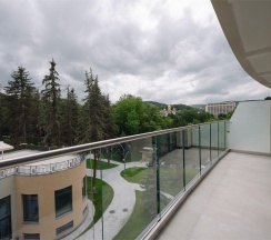 Номер делюкс Элегант с 1 двуспальной кроватью в Источник