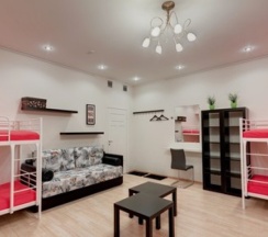 Кровать в 7-ми местном общем номере в Mini-Mani