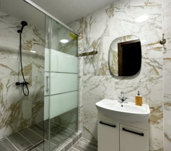 Гостевой коттедж в Grizzly house