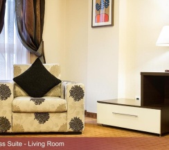 Трёхместные апартаменты Deluxe в Inter Business Bucharest Hotel