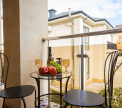 Стандарт 4-местный с двуспальной кроватью и балконом в Джульетта