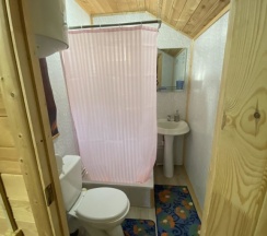 Четырёхместный коттедж с красивым видом из окна в Эверест