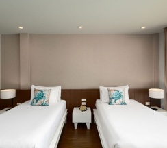 Студия с видом на бассейн в Arinara Beach Resort Phuket