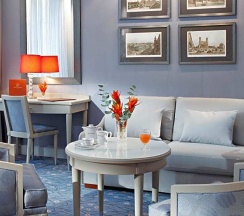 Номер Deluxe в Hotel Rochester Champs Elysees