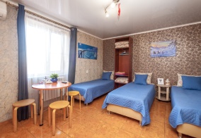 Апартаменты Апартаменты на Топольки-4, ул.Железнодорожная, 180 1 этаж, номер один. Администратор ОКСАНА в Краснодаре