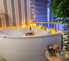 Апартаменты люкс с с сауной и джакузи (SPA) в Loft SPA