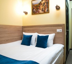 Стандартная комната с одной большой кроватью в Кауфман хаус