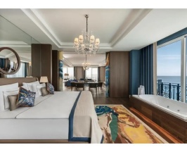 Двухместный люкс с видом на море (двуспальная кровать) в Kaya Palazzo Resort & Casino Girne