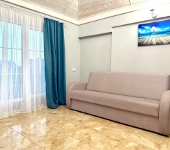 Лесной: Номер в гостевом доме на Куршской косе. Двухуровневый №9 в Villa Leo