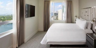 Мид-Бич: Отель Fontainebleau Miami Beach