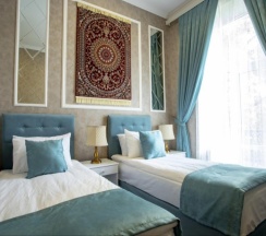 Двухместный номер Deluxe с видом на город 2 отдельные кровати в Отель La Casa Nizami