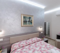Двухместный номер Deluxe двуспальная кровать в Affittacamere Alessia