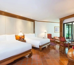 Двухместный номер Guest с балконом и with garden/partial sea view 2 отдельные кровати в JW Marriott Phuket Resort & Spa