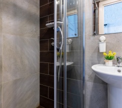 Трехместные Апартаменты Комфорт в Port Comfort by the Gostiniy Dvor