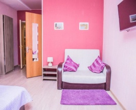 Двухместный Улучшенный номер с в Cinema Mini Hotel