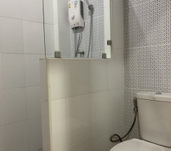 Двухместный номер Standard с балконом двуспальная кровать в Chan place Hotel