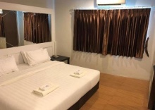 Двухместный номер Standard двуспальная кровать в Bed by Cruise at Samakkhi-Tivanont