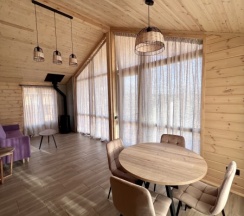 Лодж с одной спальней и террасой в Соты&Варенье