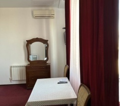 ПОЛУЛЮКС с Двуспальной кроватью в Престиж