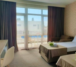 Двухместный номер Standard двуспальная кровать в Оазис Клаб Резорт