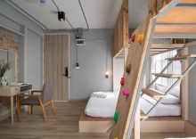 Семейный коттедж в Arch39 Minimal Art & Craft Hotel