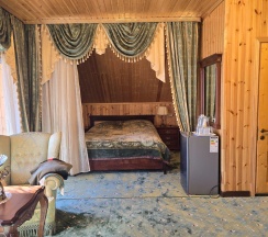 1-комнатная комната люкс в Golden House