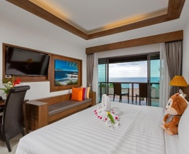 Двухместная вилла Superior Sunset двуспальная кровать в Secret Cliff Resort Phuket