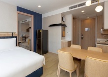 Четырёхместный семейный люкс с 2 комнатами в Staybridge Suites Bangkok Thonglor, an IHG Hotel