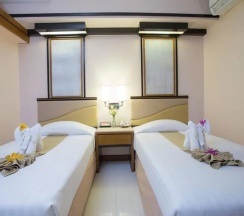 Двухместный номер Superior с балконом двуспальная кровать в Asia Cha Am Hotel
