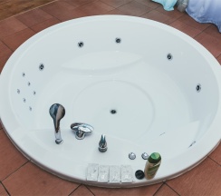 Spa DeLuxe с джакузи в Палитра by richotels